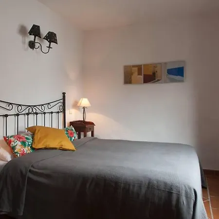 4 Bedrooms House, 4km From San Vicente