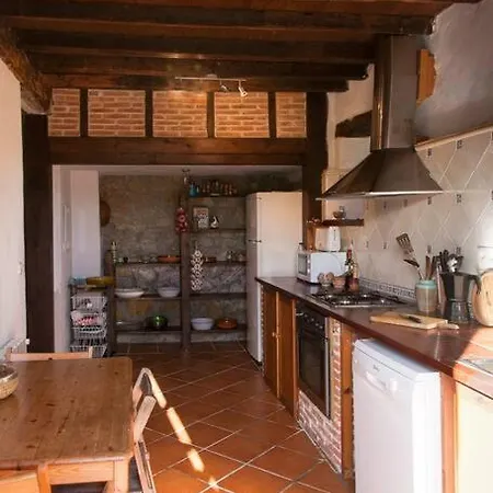 4 Bedrooms House, 4km From San Vicente Dom wakacyjny